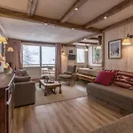 Charmant Appartement Renove Avec Balcon Sud, Proche Des Pistes Et Commodites A Val-D'Isere - Fr-1-694-105