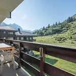 Appartement Familial Skis Aux Pieds, Balcon Sud, Parking Couvert - Fr-1-411-867