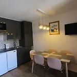 Studio Cosy Avec Balcon, Piscine & Sauna - 3 Pers, Pied Des Pistes, Animaux Ok - Fr-1-405-87