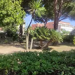 Residence Les Caraibes Cap D'Agde - Centre Port- Parking Gratuit-Terrasse - Wifi 5G