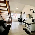 Studio Mezzanine Proche Mer Avec Balcon - Fr-1-197-558