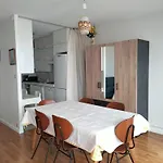 Studio Face Mer Au Coeur Des Sables D'Olonne - Balcon Sud, Equipe, 2 Pers. - Fr-1-331-218