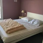 Maison Familiale Avec Vue Lac, Animaux Admis, Parking - Fr-1-482-39