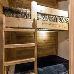Appartement Luxe Avec Wifi Et Parking Sur Les Pistes Au Coeur De Val-D'Isere - Fr-1-694-133