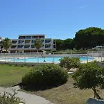 Studio Climatise 4 Pers Avec Piscine Et Parking A Port Camargue - Fr-1-250-230