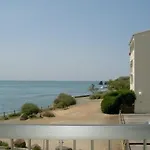 Cap D'Agde: Appt 2 Pieces, 4 Couchages A 100M De La Plage - Fr-1-249-68