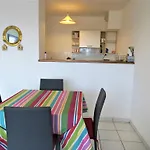 Appartement Avec Terrasse, Wifi Et Parking A Perros-Guirec - Fr-1-368-332