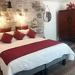 Le Clos De La Hourserie