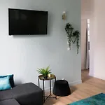 Sleep In Montpellier, Cosy, Central, 5 Ch, 10P, Tram L1, 2,3 & 4