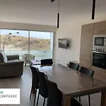 Appartement Renove Avec Garage Prive, Balcon Et Vue Mer - Fr-1-482-87