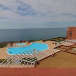 Studio Cabine Climatise Avec Terrasse, Piscine Et Parking Prive - Fr-1-472A-140
