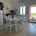 Collioure, Bel Appartement De 40M2 Avec Balcon Et Parking