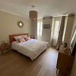 Granville / Maison Entierement Renovee A 100 M Des Plages