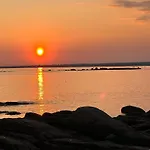 La Cale Du Bord De Mer
