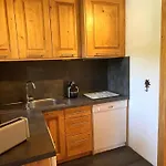 Appartement Renove 2 Pieces, 5 Pers, Pied Des Pistes, Proche Golf A Meribel Altiport - Fr-1-411-651