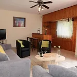 Holiday Home Avel Moor - Snr100 By Interhome