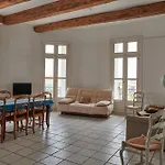 Grand Appartement Au Coeur De Sete