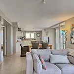 Apartment Les Embruns By Interhome