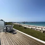 Appartement Avec Terrasse, Acces Direct Plage, Parking Prive - Fr-1-368-396