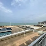 Vue Mer, 2 Chambres Et 2 Sdb.