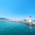 Havre De Paix Avec Jardin Et Clim En Centre Ville De Sete
