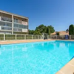 Apartment Les Jardins De L'Ocean-42 By Interhome