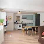 Bergerie Du Centre Ville - 1 Chambre, Equipement Bebe, Wifi Et Draps Inclus
