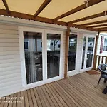 Mobilehome 8 Personnes Avec Clim Situe Aux Sables Du Midi