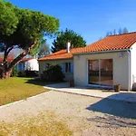 Grande Maison Familiale Avec Spa, Plage A Proximite, Jardin Et Parking - 10 Couchages - Fr-1-246A-153
