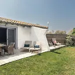 Hotel Restaurant Les Arnelles
