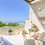 Awesome Apartment In Sete With Wifi