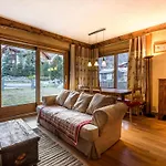 Duplex 3 Pieces Avec Cheminee, Terrasse Et Proche Pistes Et Commerces A Val-D'Isere - Fr-1-694-217