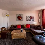 Elegant Appartement 3 Pieces Avec Balcon Sud, Proche Des Pistes, Parking Et Wifi Inclus - Fr-1-694-117