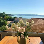 Romantic Maison De Pecheur Sparkling Sea Views