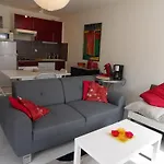 St Cyprien Appart 3Etoiles Avec Belle Terrasse