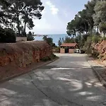 42- Beau Studio Calme 50M De La Mer