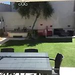 Jolie Maison De Ville Au Calme