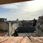 Ღ La Cabane Rochelaise • Vue Sur Le Vieux-Port