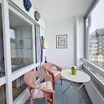 Appartement 200M De La Plage, 4 Couchages, Parking Prive - Fr-1-746-19
