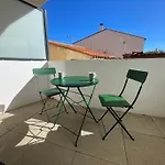 Studio Calme Avec Terrasse, Proche Centre-Ville Et Plage, Parking Prive - Fr-1-309-421