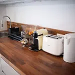 Appartement Tout Equipe Avec Terrasse Au Coeur De Marseille