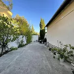 Studio Prive Et Jardin