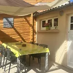 659 - Charmante Maison En Pierres, Dans Le Centre D'Erquy,