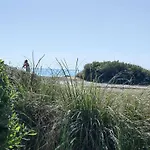 Studio Alcove Climatise Pour 4 Pers. Avec Parking A 20M De La Plage, Animaux Bienvenus - Fr-1-607-184