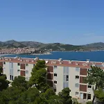 Appartement Moderne 4 Pers Avec Vue Mer, Parking, Lave-Vaisselle Et Lave-Linge - Fr-1-225C-137