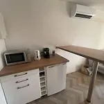 Appartement Cap D'Agde Dans Residence Avec Piscine