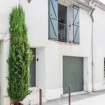 Le Blanc Camargue - Studio Dans Les Remparts 45M2 Avec Clim