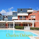 Au Cayenne, Terrasse Et Vue Mer