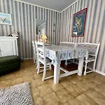 Maison Calme A Saint-Pierre D'Oleron, Proche Centre Et Commerces, 5 Km De La Mer, 5 Couchages, Terrasses - Fr-1-246A-252