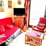 Appartement Cosy Avec Vue Sur Montagne A Le Monetier Les Bains 75M² Cheminee